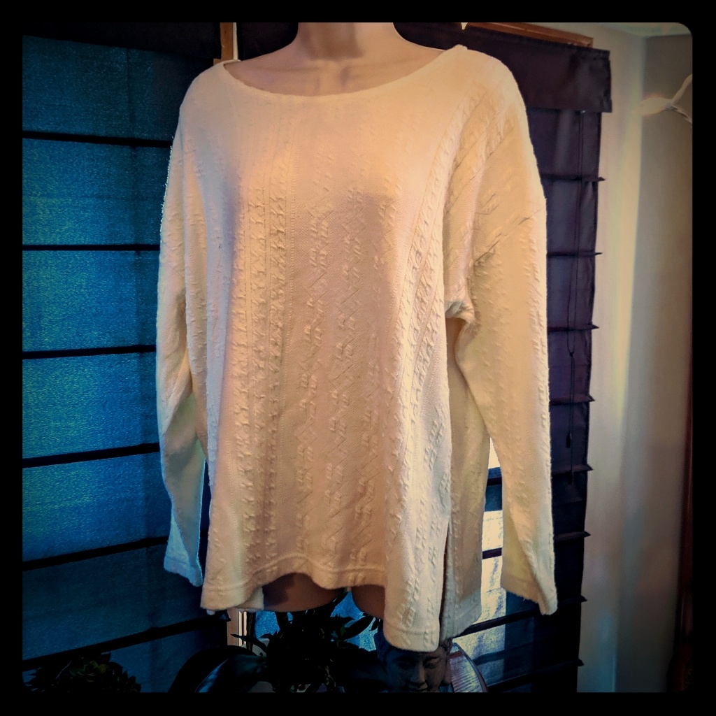 Cambridge And Adams Brand Off White Sweater Large